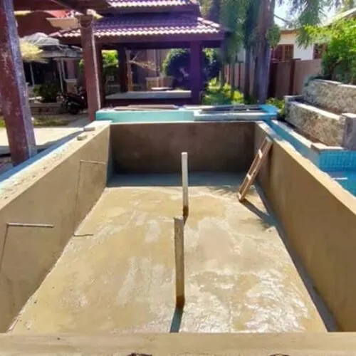 bina kolam renang